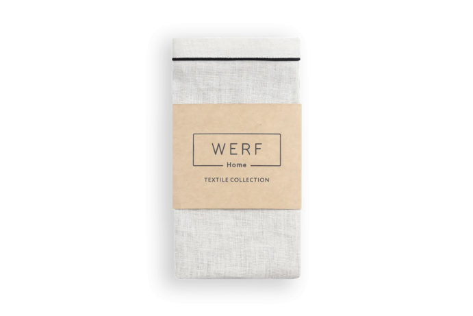 Салфетки молочные с черным кантом